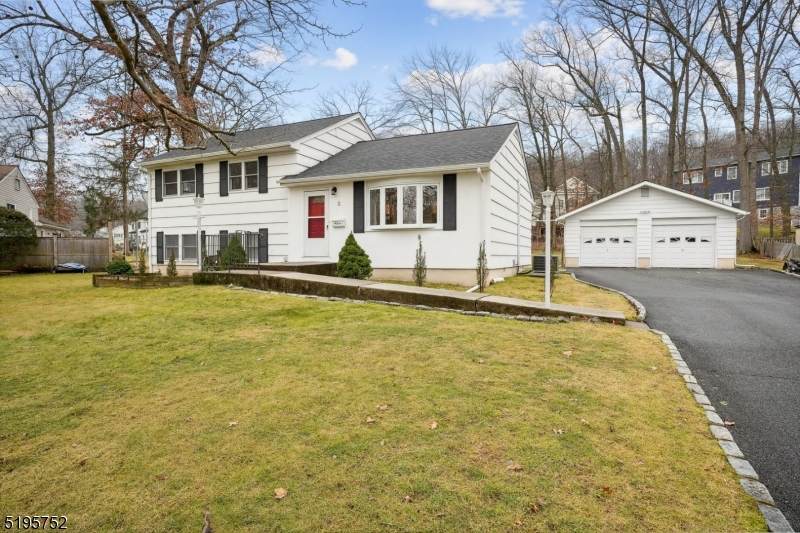 3 Kinkead Dr - Photo 1