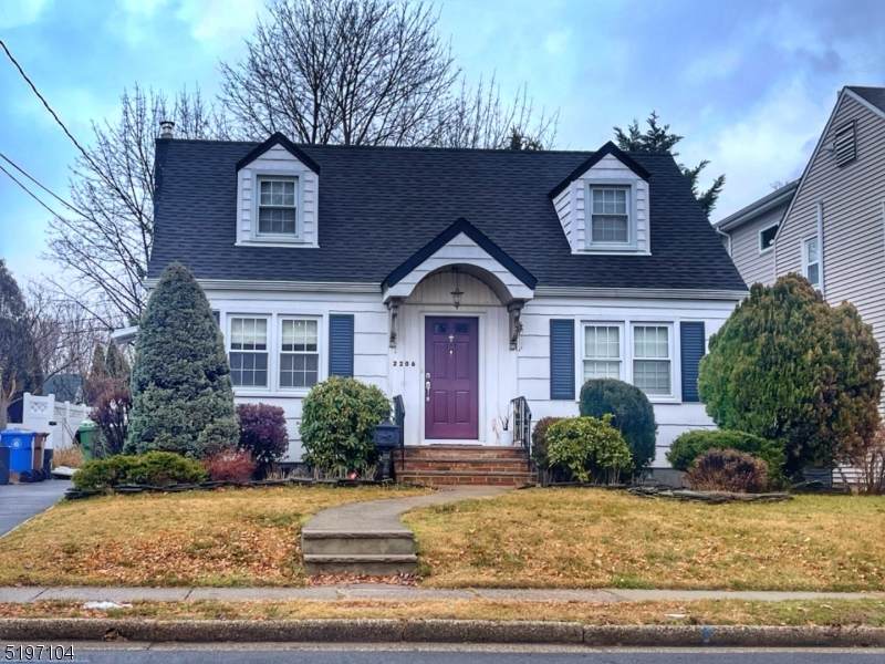 2206 Dewitt Ter - Photo 1