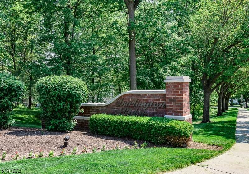 1157 Sycamore Ln - Photo 1