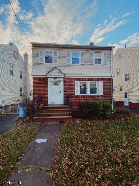 94 Webster St - Photo 1