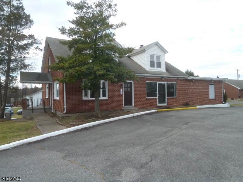 737 3rd Ave - Photo 1