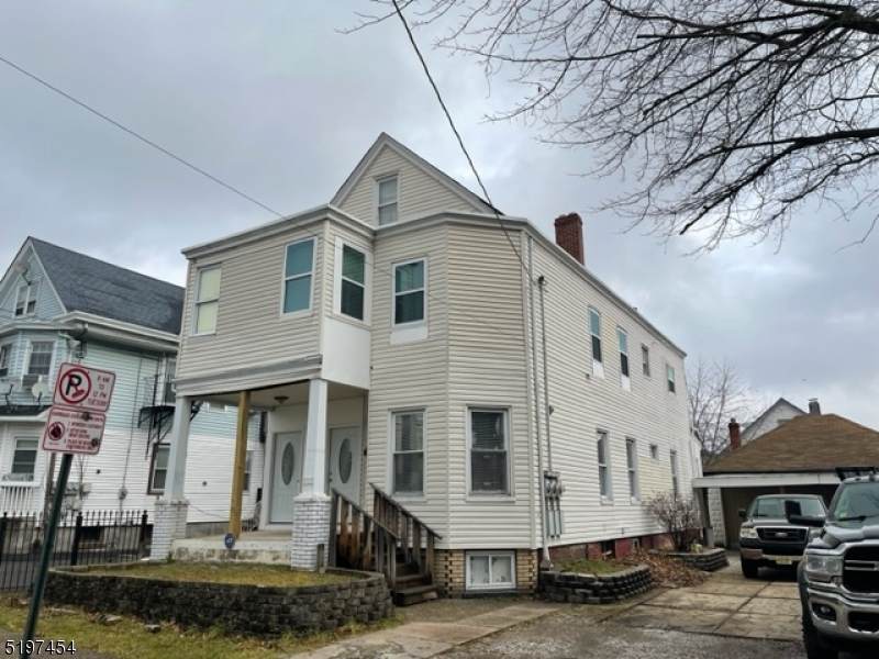 333 Madison Ave - Photo 1