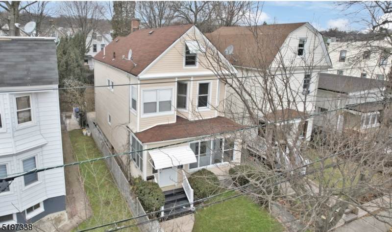 33 Liberty St - Photo 1