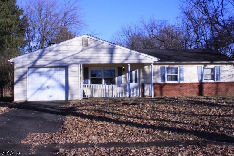 59 Harwich Rd - Photo 1