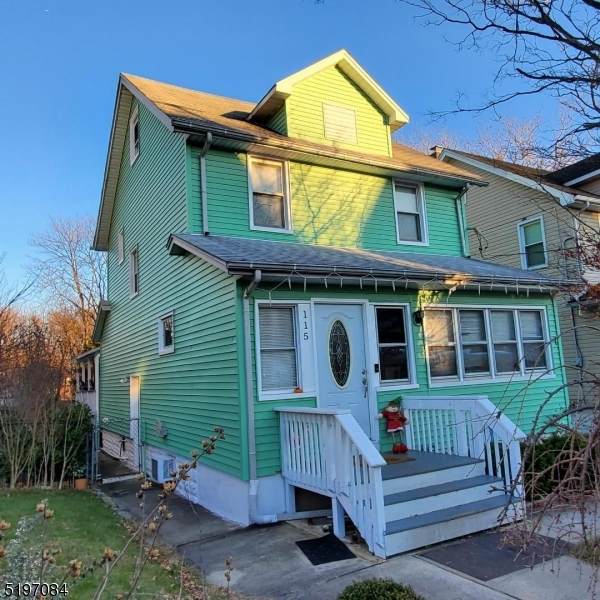115 Clover St - Photo 1