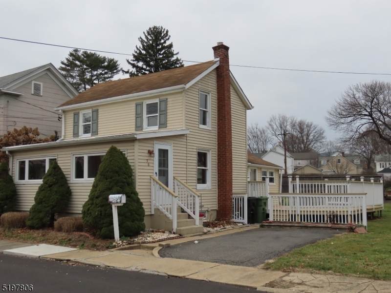 56 W Johnston St - Photo 1
