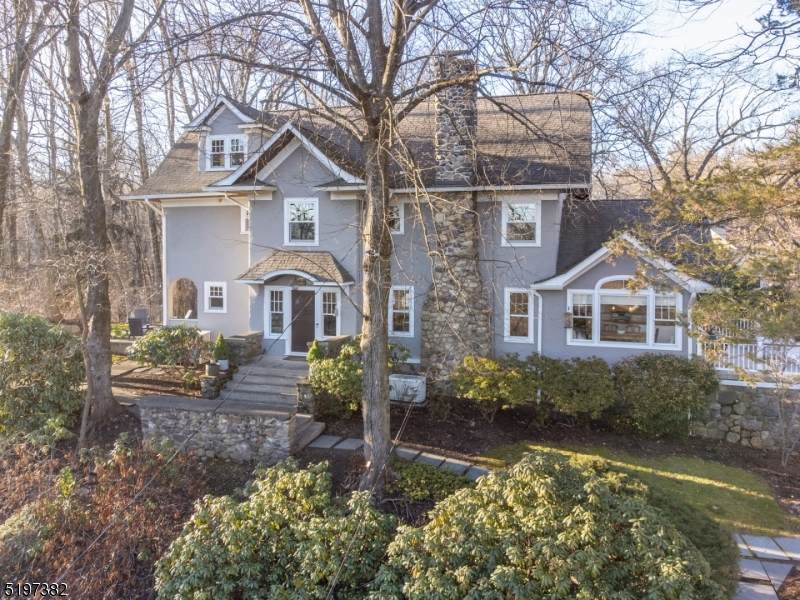 131 Laurel Hill Rd - Photo 1