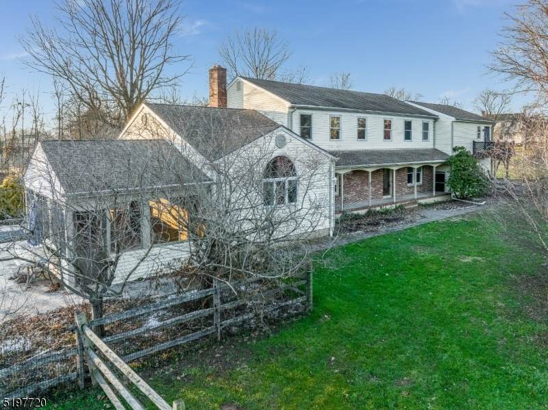 14 Larsen Rd - Photo 1
