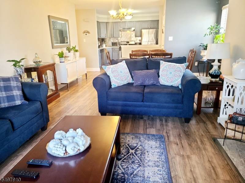 203 Porter Way - Photo 1