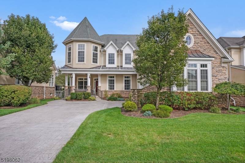 33 Johns Drive - Photo 1