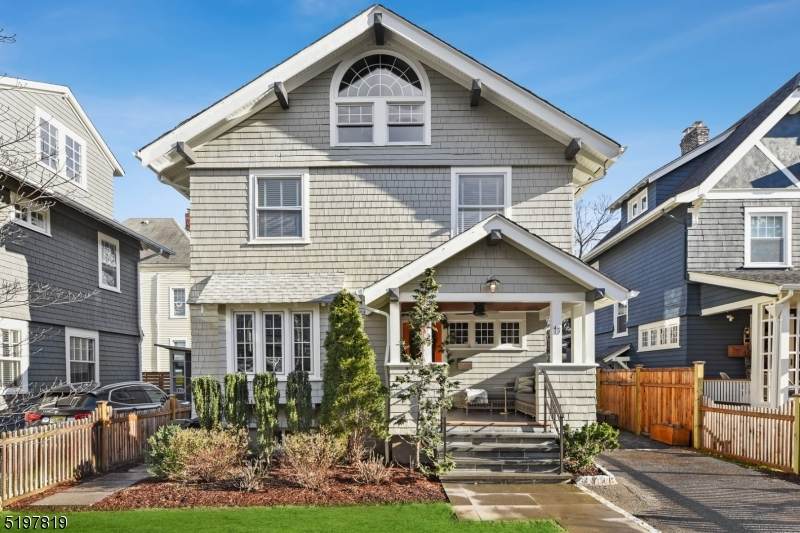49 Northview Ave - Photo 1