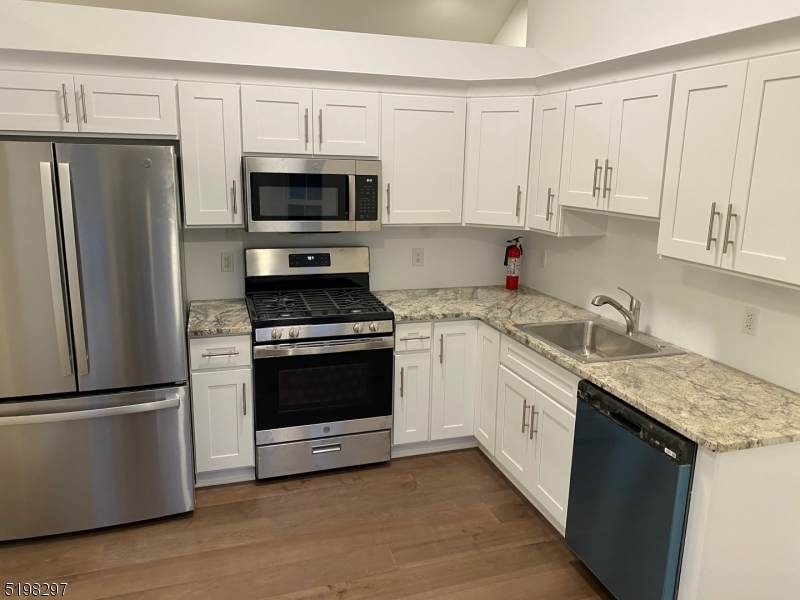 65 Williamson Ct - Photo 1