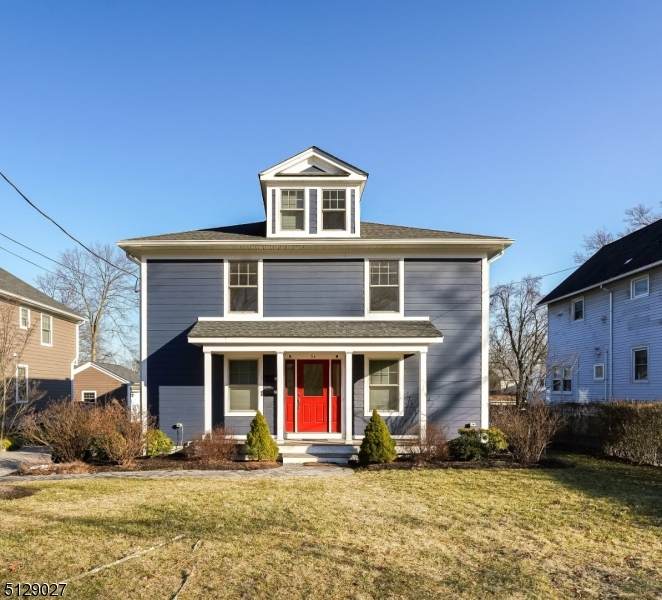 51 Summit Ave - Photo 1