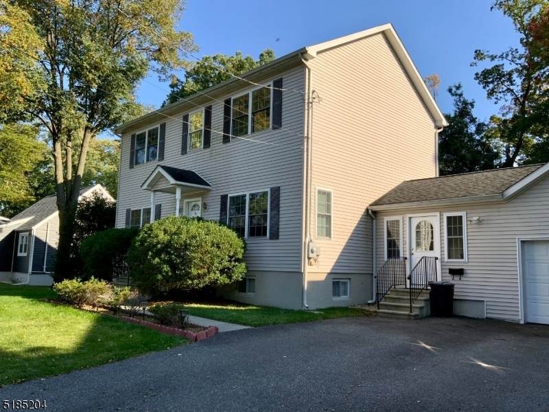 34 Lewis St - Photo 1