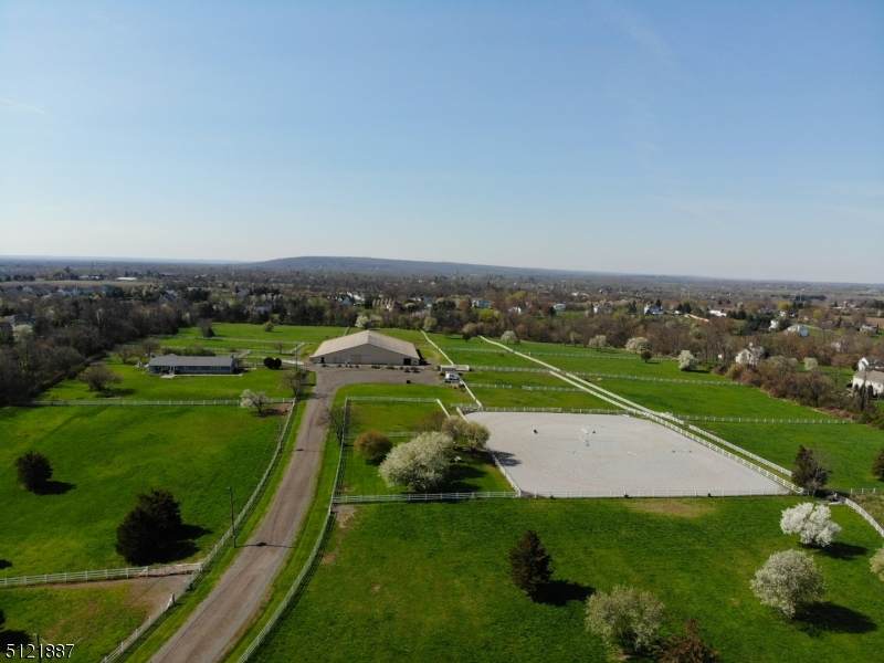 656 River Rd - Photo 1