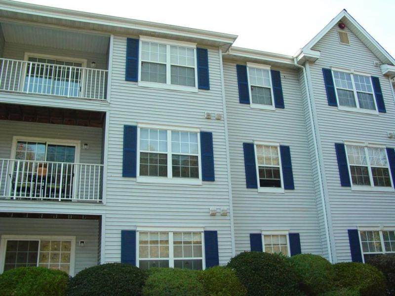 305 Red Crest Ln - Photo 1