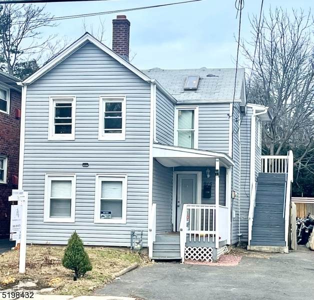 915 Westfield Ave - Photo 1