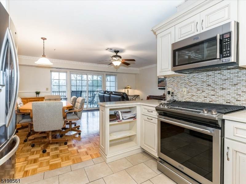 401 Dercole Ct - Photo 1