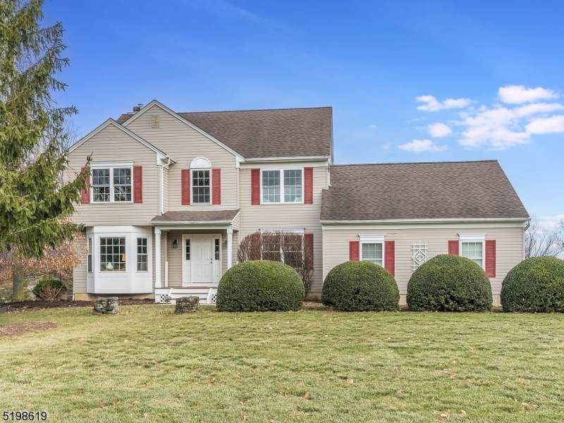 19 Country Meadow Rd - Photo 1