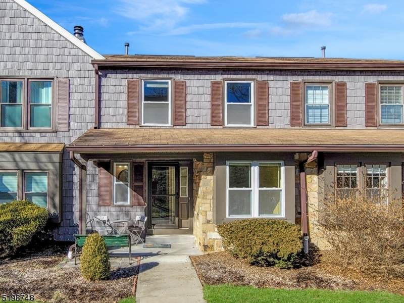 39 Barn Owl Dr - Photo 1