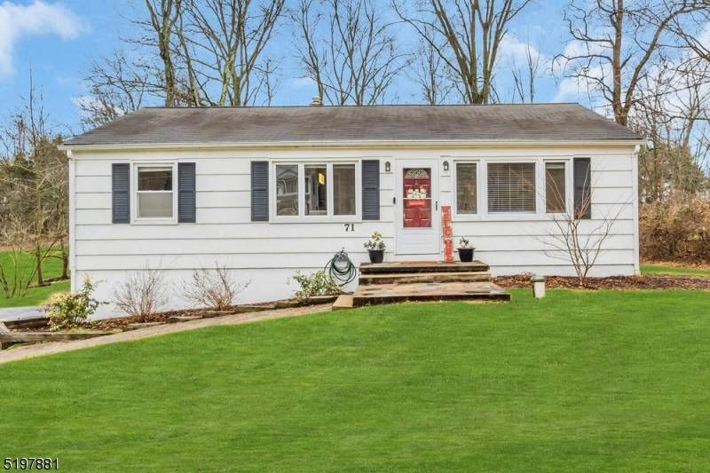 71 Robbins Rd - Photo 1