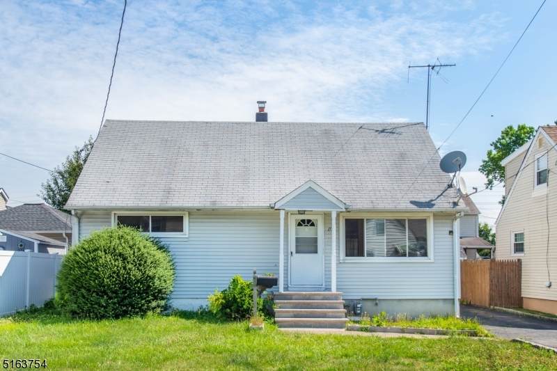 17 Ryle Ave - Photo 1