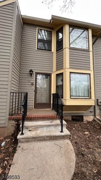 101 Provincetown Ct - Photo 1