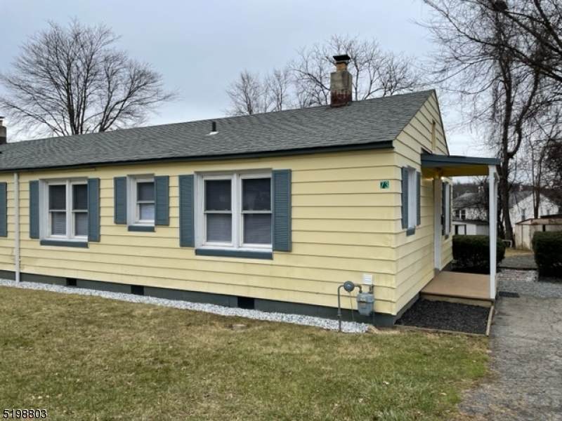 73 Washington Ave - Photo 1
