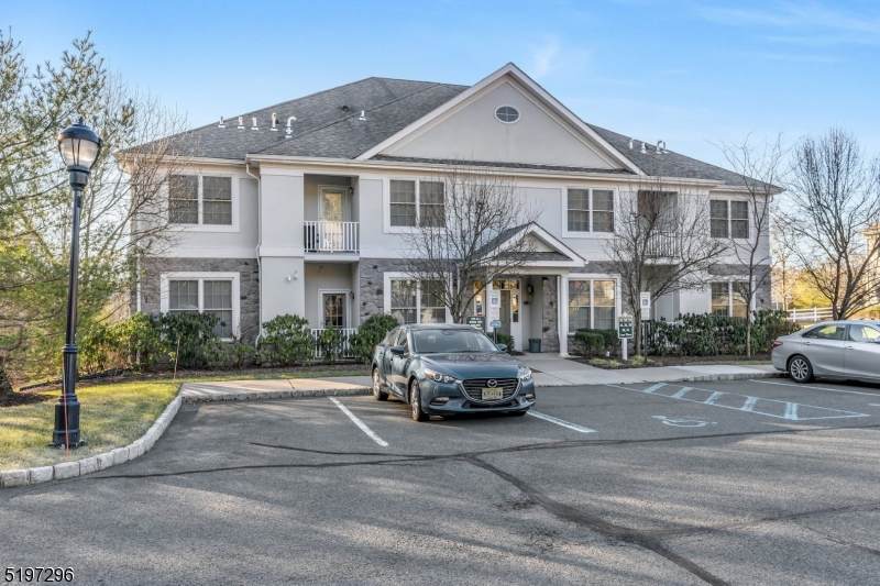 22 Lara Place - Photo 1