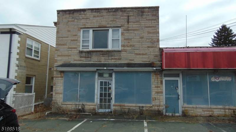 2609 Hamilton Ave - Photo 1