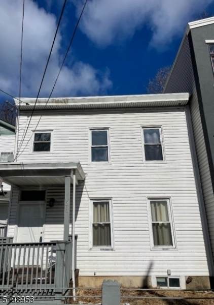 38 Watson St - Photo 1