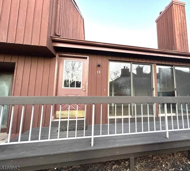 53 Taurus Dr - Photo 1