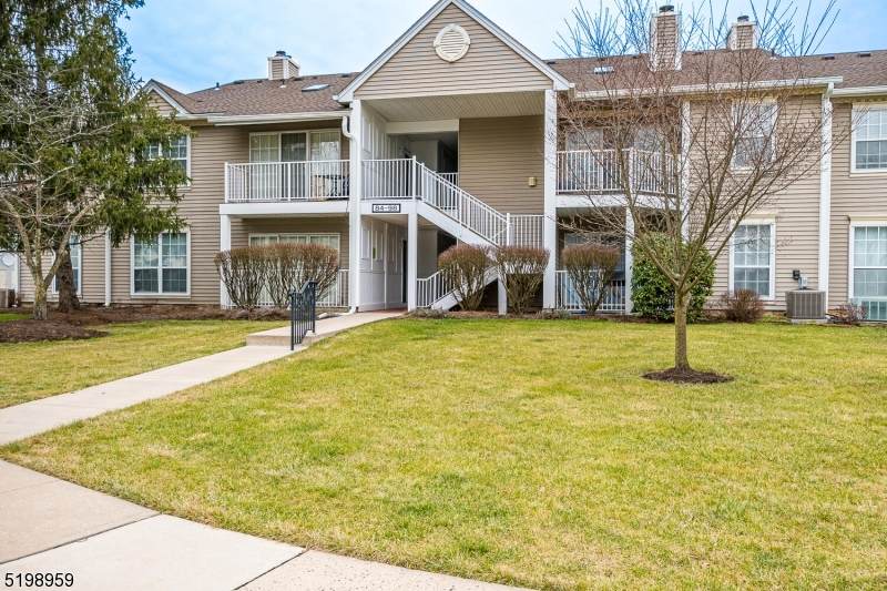 86 Lindsey Ct - Photo 1