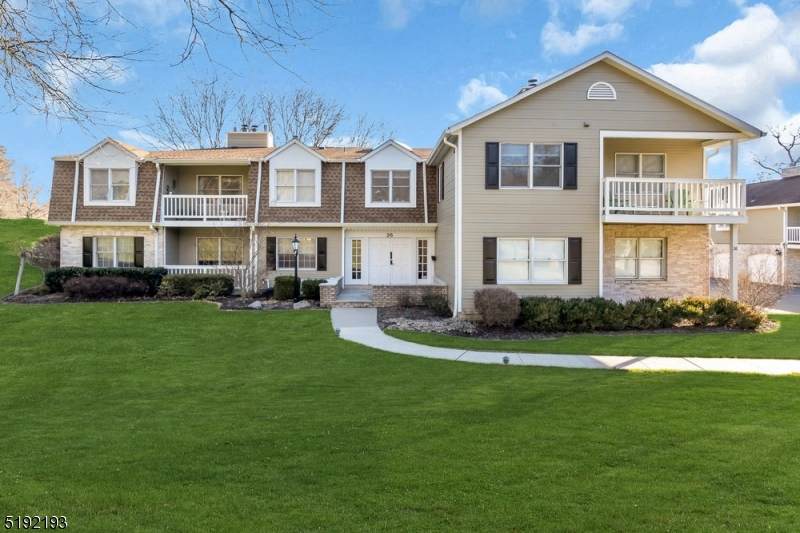 26 Heritage Dr - Photo 1