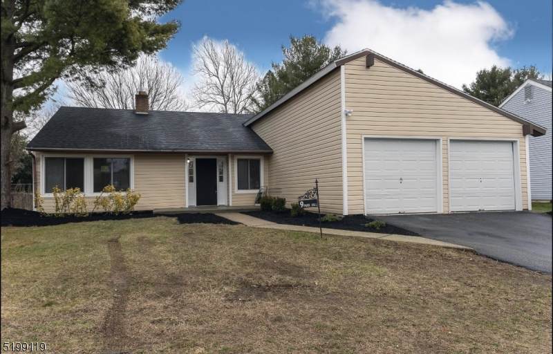 9 Parkhill Ln - Photo 1