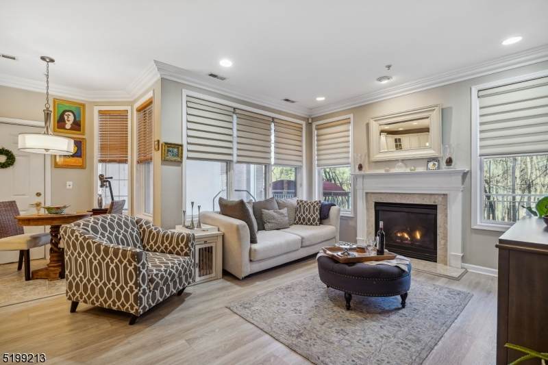 1106 Pointe Gate Dr - Photo 1