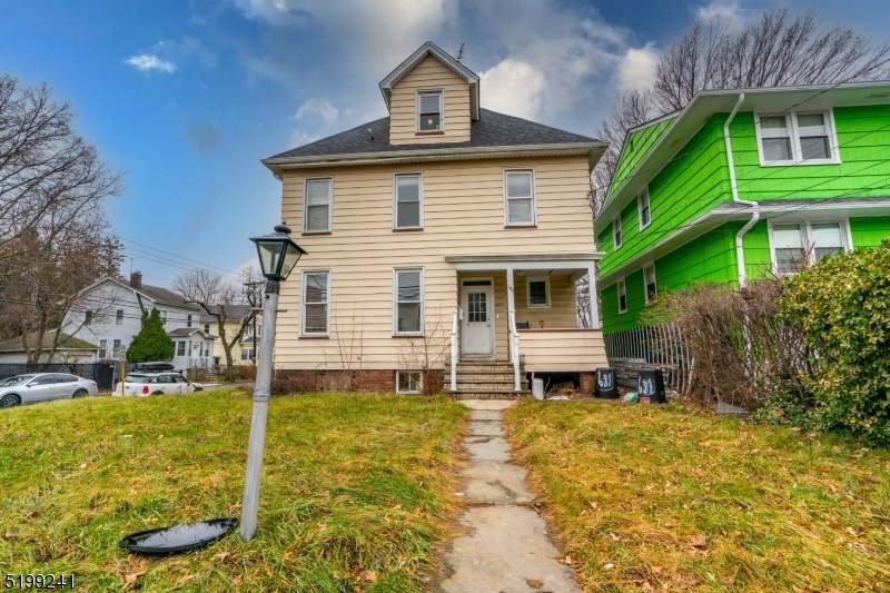 189 Orange Ave - Photo 1