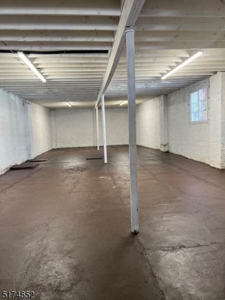 9 N Munn Ave - Photo 1