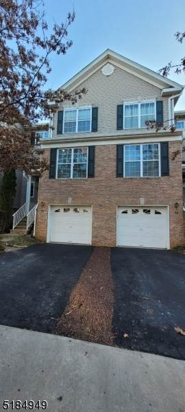 36 Truman Ave - Photo 1