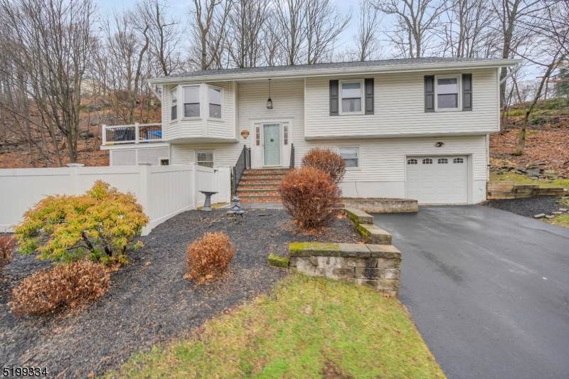 107 Valley View Trl - Photo 1
