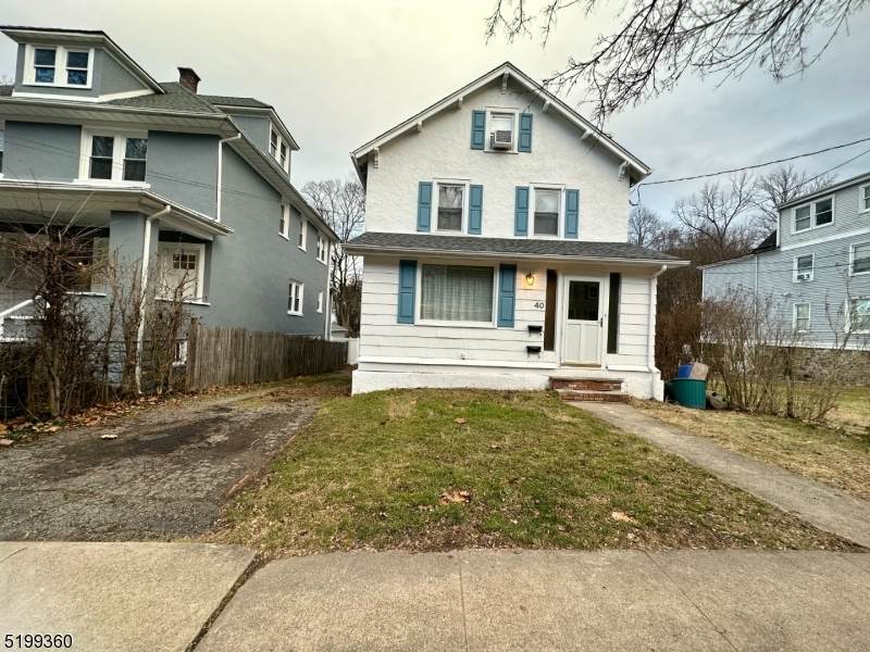 40 Budd St - Photo 1