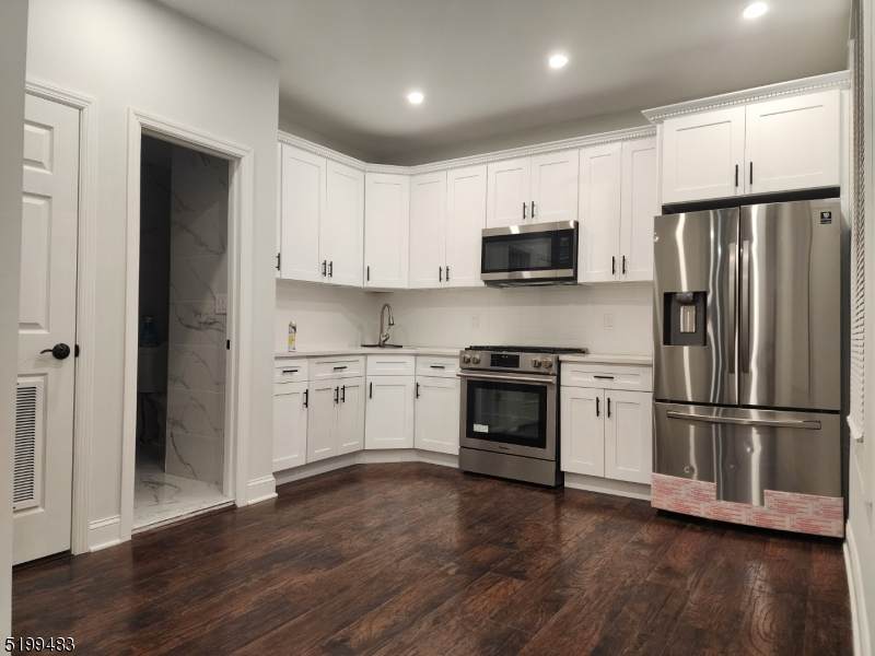 8 Aspen Pl - Photo 1