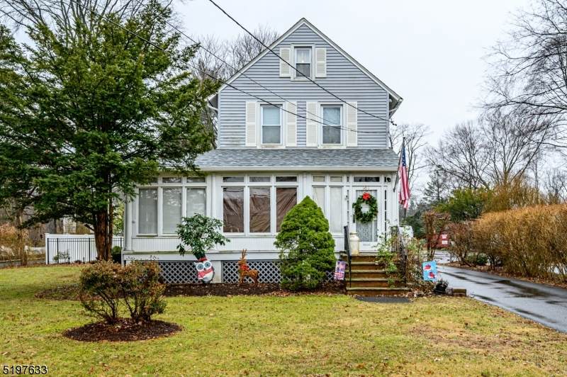 151 Parkway - Photo 1