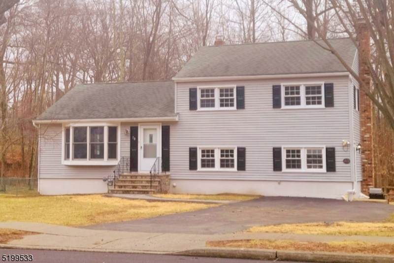 70 Wetmore Ave - Photo 1