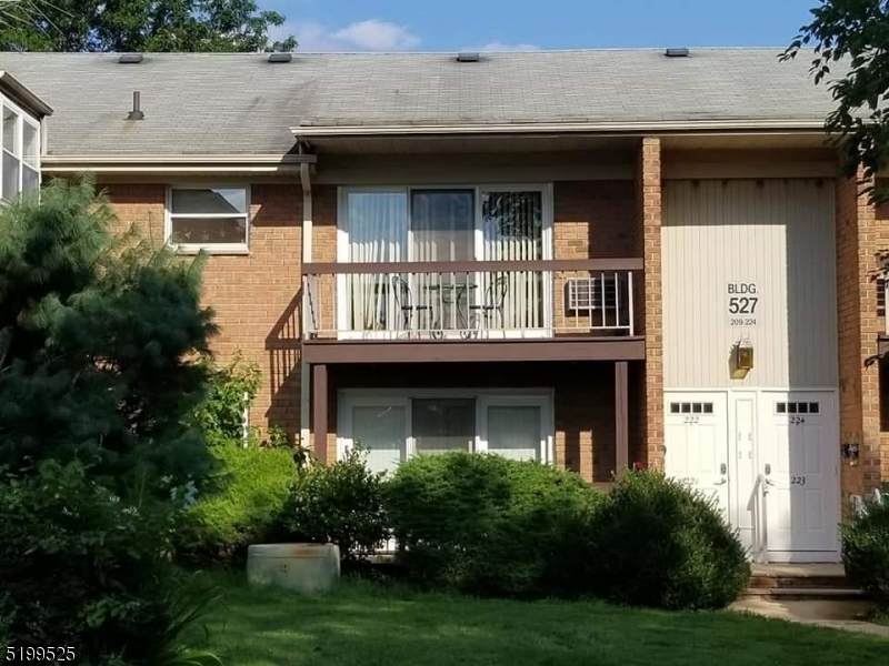 527 Andria Ave - Photo 1