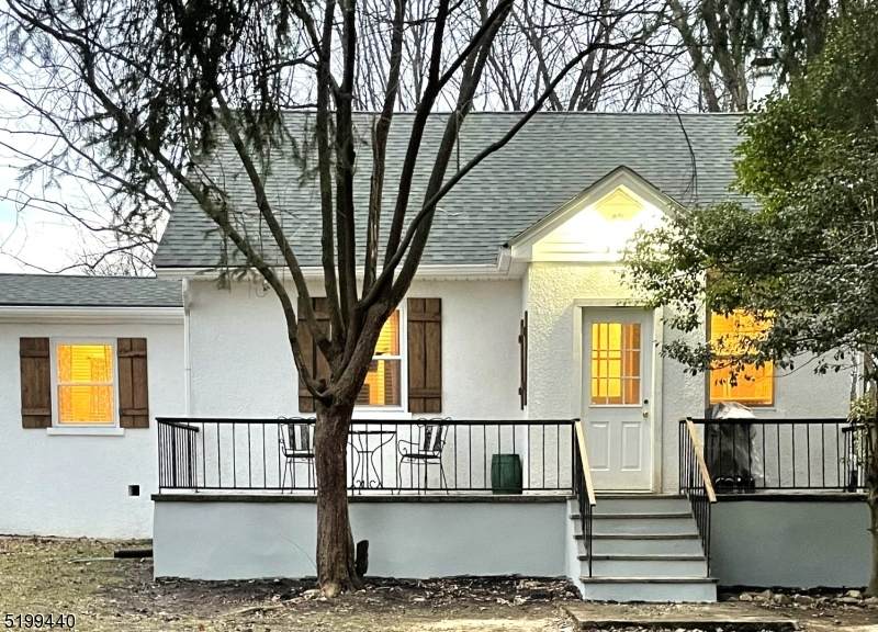 107 Orchard Lane - Photo 1