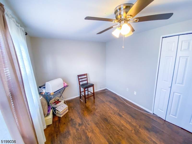 130 Holbrook Ln - Photo 1