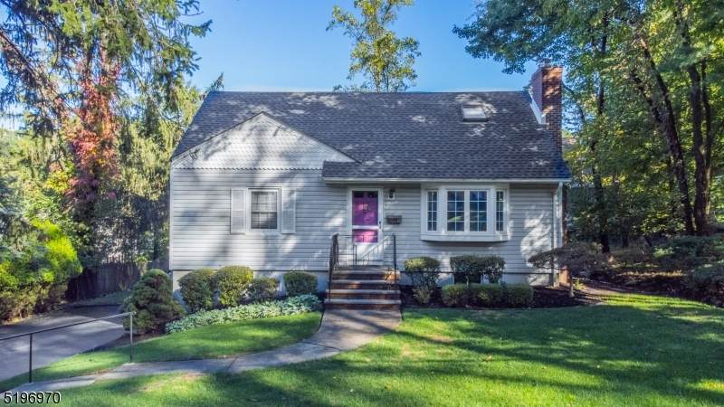 16 Fairview Ter - Photo 1