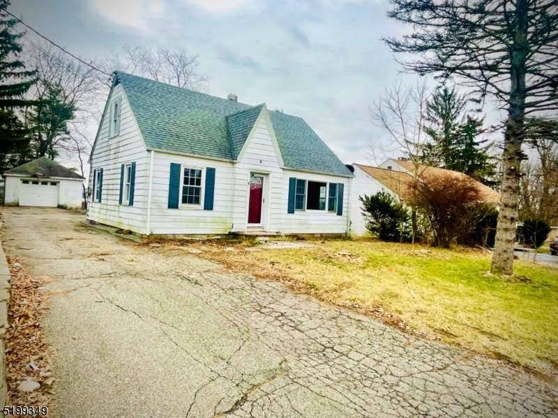 165 Mill St - Photo 1