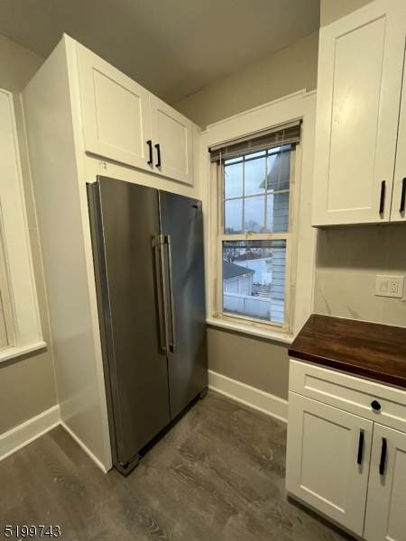 40 Piaget Ave - Photo 1